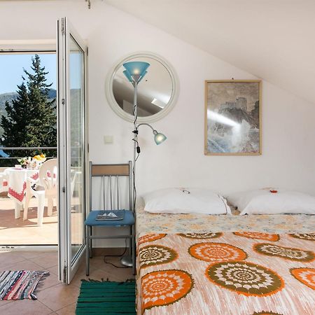 Apartments Marija - 50M From Beach زاتون المظهر الخارجي الصورة